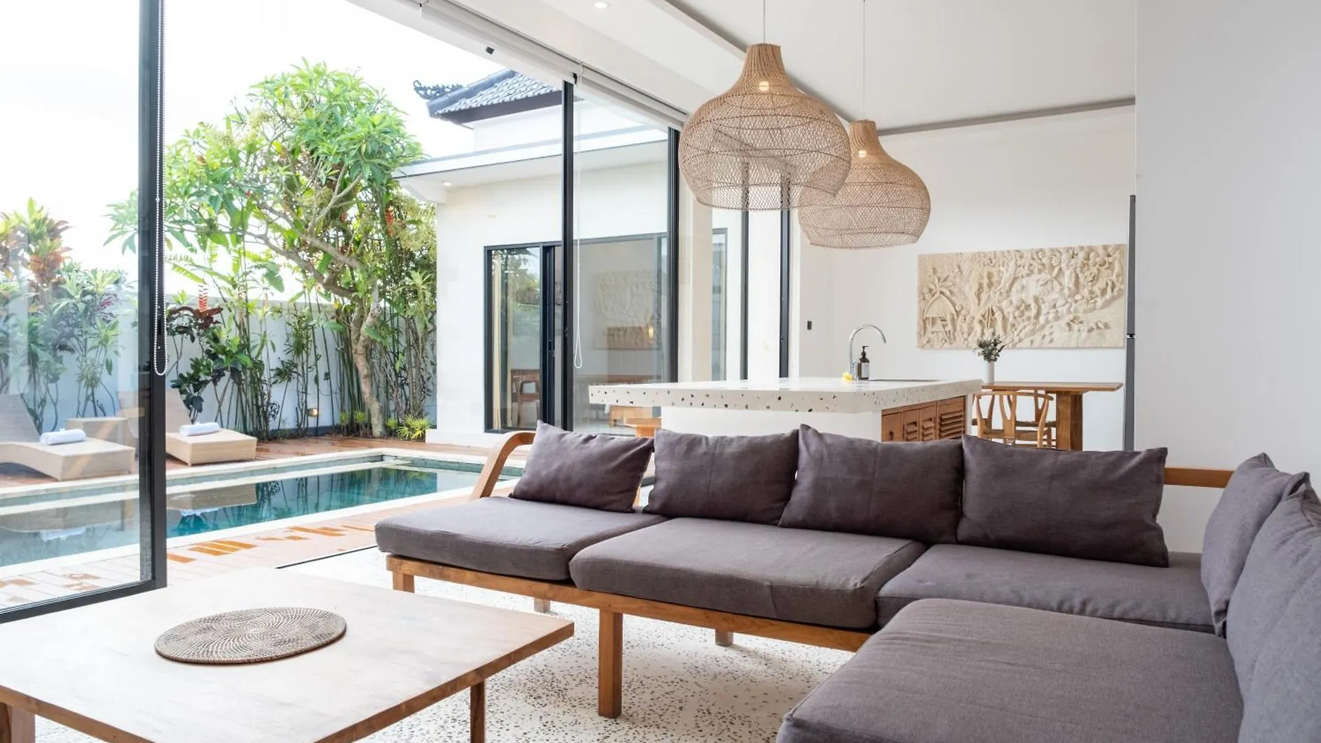 Villa Holiday Oasis! Luxury, Private, Entire Villa, Ubud